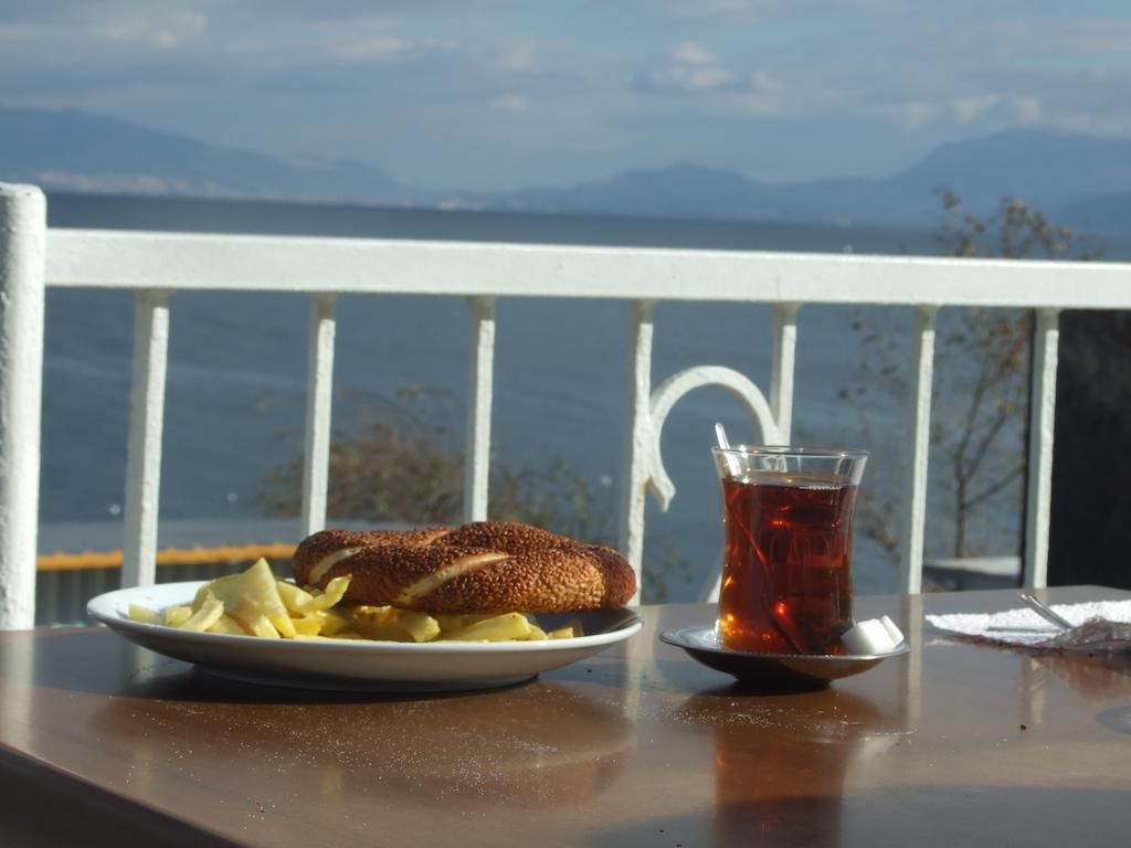 Hotel Mudanya Bagian luar foto